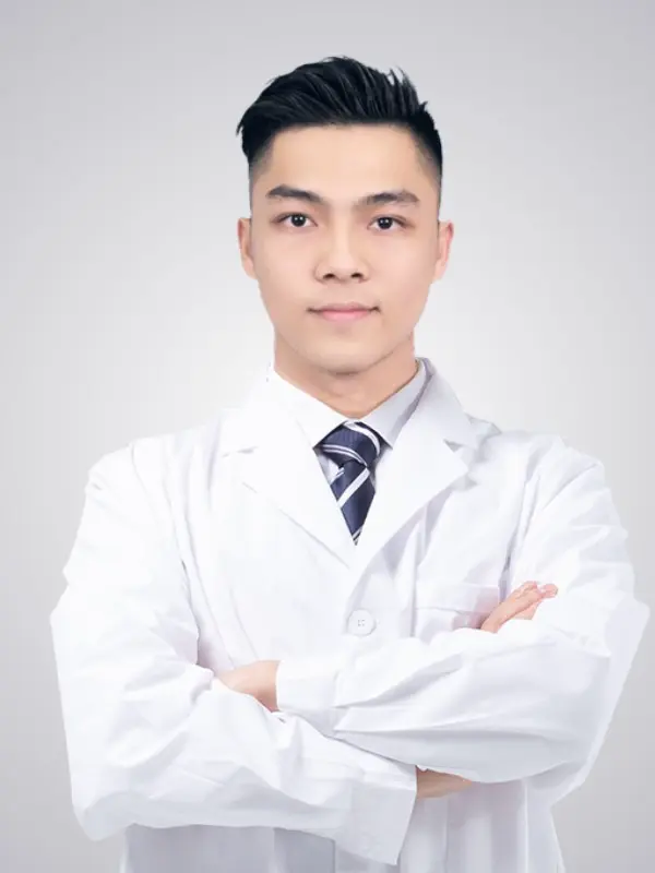 Dr Dr. Yeung Chun Ngai